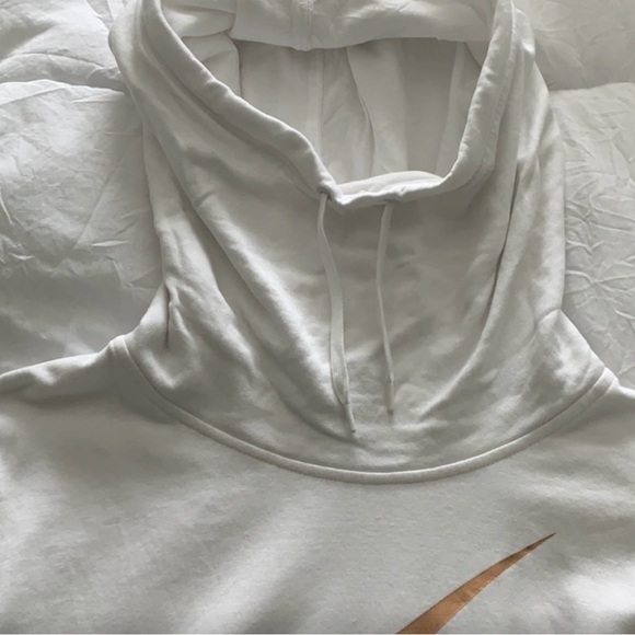 💕Women's Nike Sportswear Funnel Neck Hoodie - Picture 3 of 4